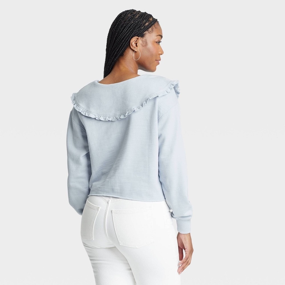 universal thread fashion crop sweater, size medium - Picture 3 of 7